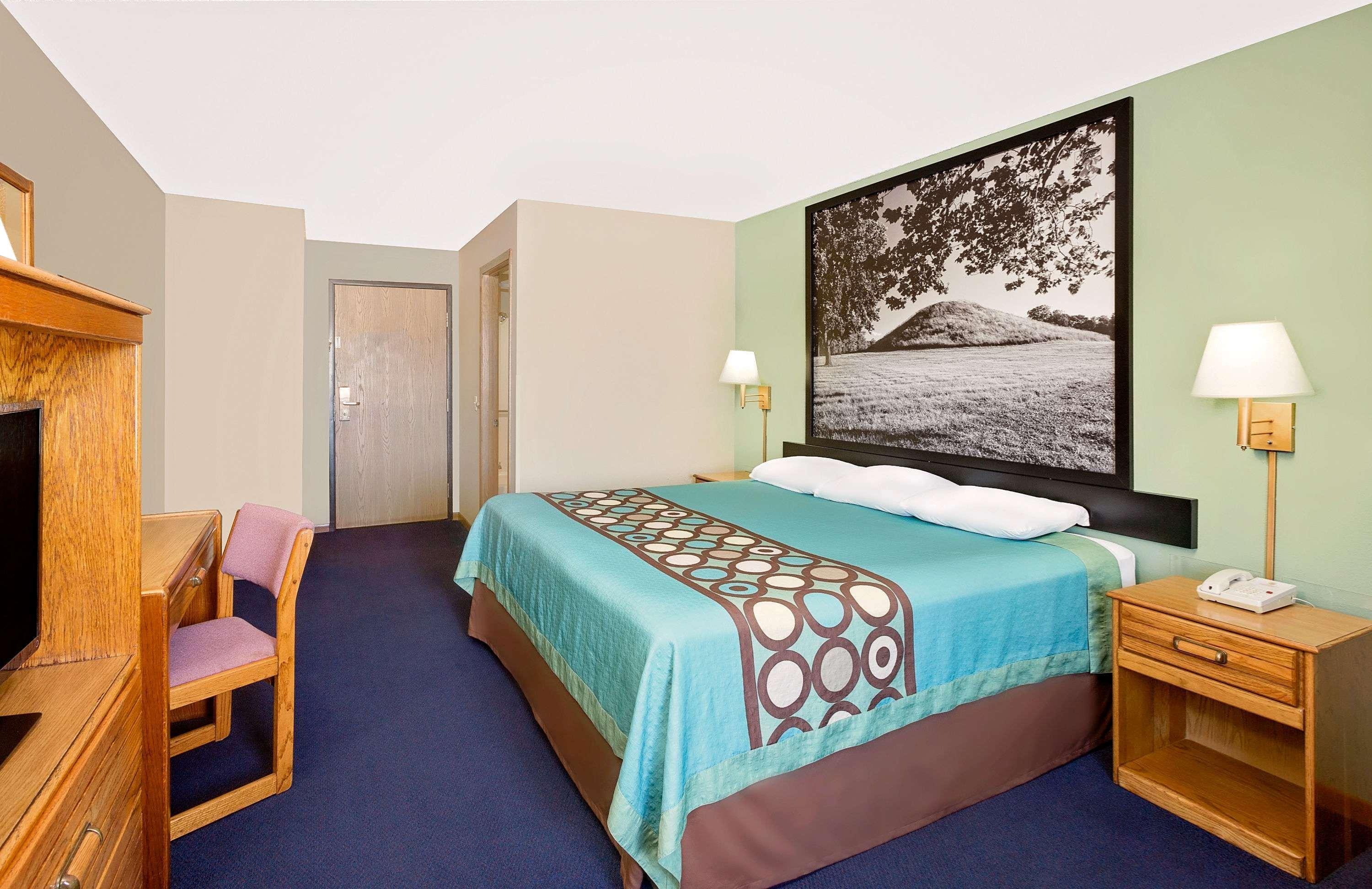 Motel Super 8 By Wyndham